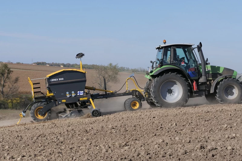 Mechanical seeder Multiva Cerex